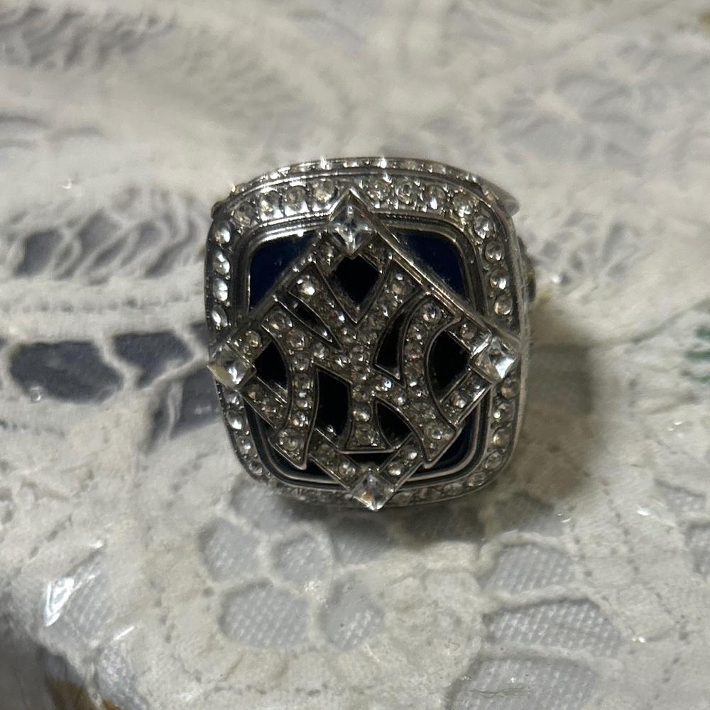 Betterridge Yankee ring